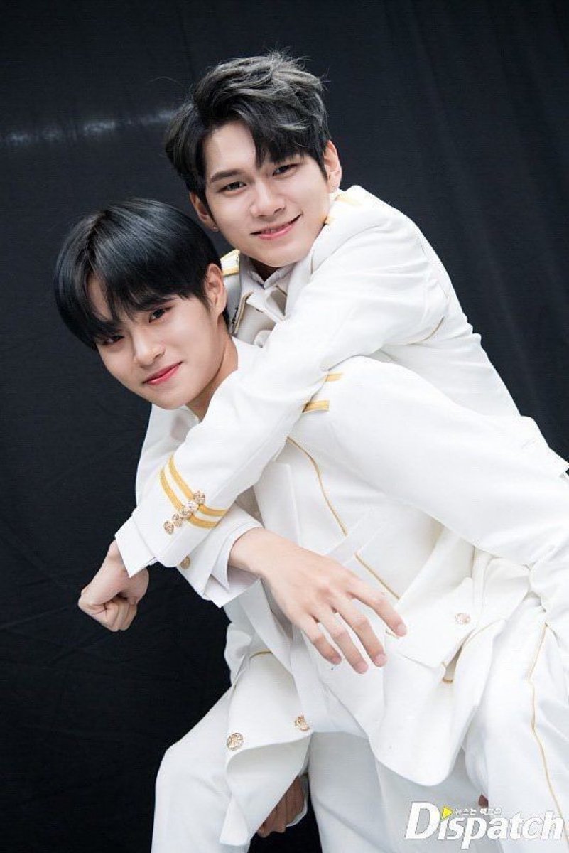 ongly_one's tweet photo. THE HEAL REUNION Y'ALL!!!😭

Finally Onge will attend Daehwi's youtube varshow, Idol Rush, "Wanna eat ramyeon?"

Cant wait to see them again!
#ONGSEONGWU #옹성우 https://t.co/N7jLmatdRN