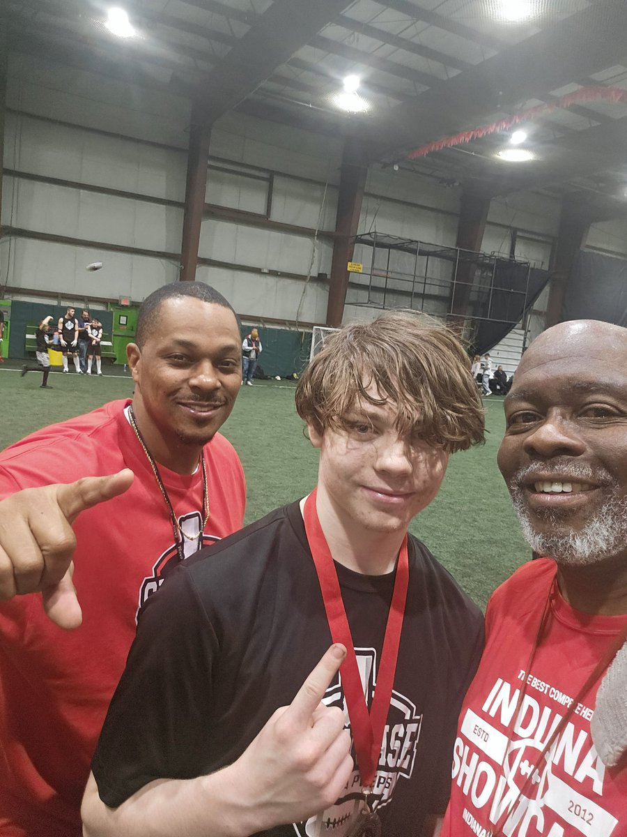 Coach Shawn Shine (@silkystyleshine) on Twitter photo Great time, Coaching quality athletes at the Indiana Preps Showcase event today! The work never ends. Keep on pushing! Trust the process!
<a href="/IndianaPreps/">Indiana Preps</a> <a href="/TopAthletics/">Top Athletics</a> Great time, Coaching quality athletes at the Indiana Preps Showcase event today! The work never ends. Keep on pushing! Trust the process!
<a href="/IndianaPreps/">Indiana Preps</a> <a href="/TopAthletics/">Top Athletics</a>
