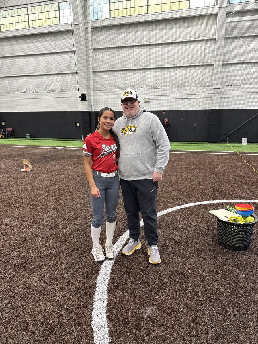 Thank you <a href="/MizzouSoftball/">Mizzou Softball</a> for such an amazing camp today. I loved the culture and the family like feeling throughout the players and coaches. I learned a lot that I am excited to take with me to improve my game!

<a href="/CoachLarissaA/">Larissa Anderson</a> <a href="/CoachBella42/">Bella Norton-Winslow</a>