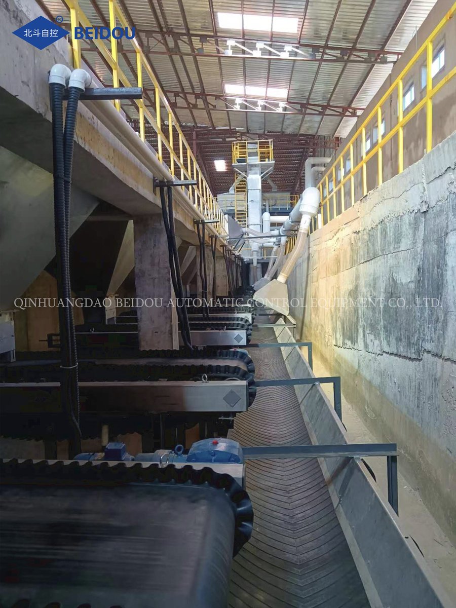 martinma0716's tweet image. "Looking for a reliable fertilizer machine? Our NPK fertilizer blending equipment offers high efficiency and precision! Boost your fertilizer production line with our automated fertilizer mixing system today!#FertilizerMachine #NPKBlender #FertilizerProduction #AgricultureTech