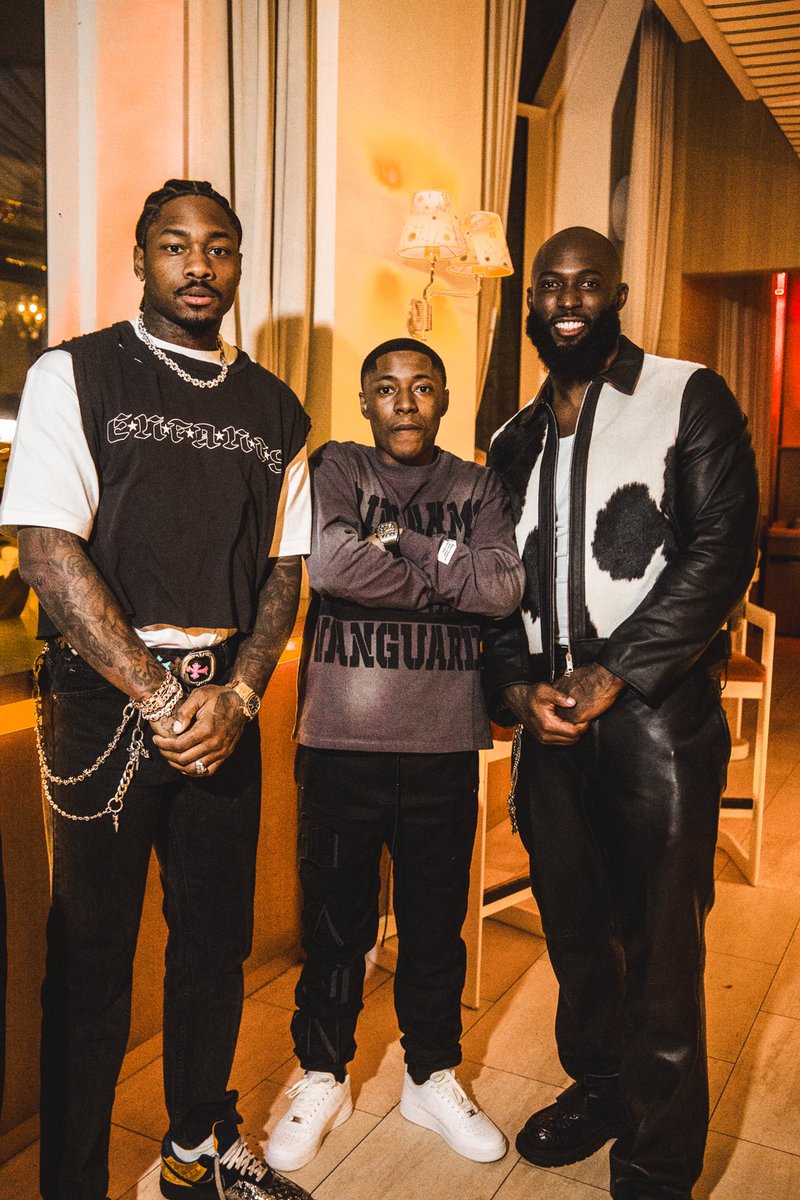 reggienotrodney's tweet image. Reggie Flicked Up With Leonard Fournette And Stefon Diggs 👀🔥‼️