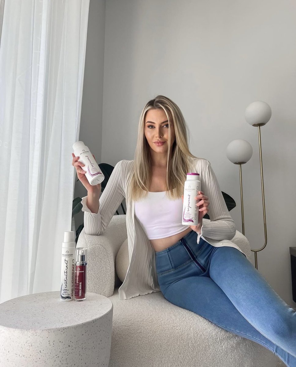 Always a good hair day with De Lorenzo 🎀

#delorenzohaircare #Hair