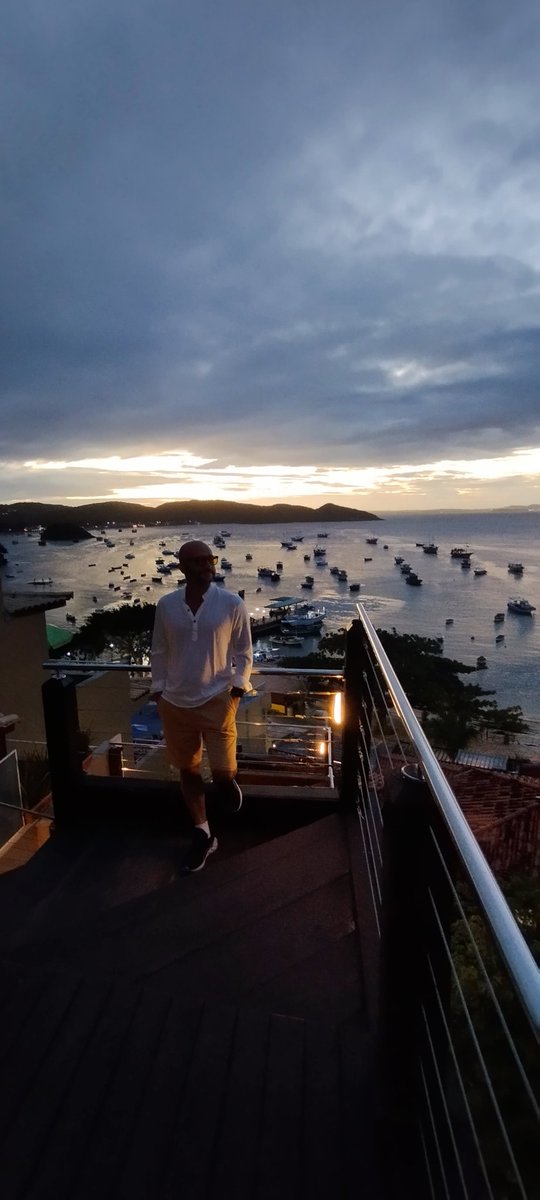 buda_trader's tweet image. Si querés ser exitoso en el Trading, asistí a mi masterclass de usd 5000 ...jajaja nada de eso, solo se perseverante, disciplinado y tené una mentalidad estadística. Fin.