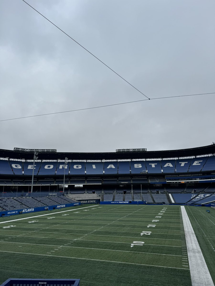 RileyBurger25's tweet image. Had a wonderful visit at Georgia State University today! Thank you to everyone who showed me around the facility’s! It was awesome to communicate with and catch up some with @Josiah_R3!!