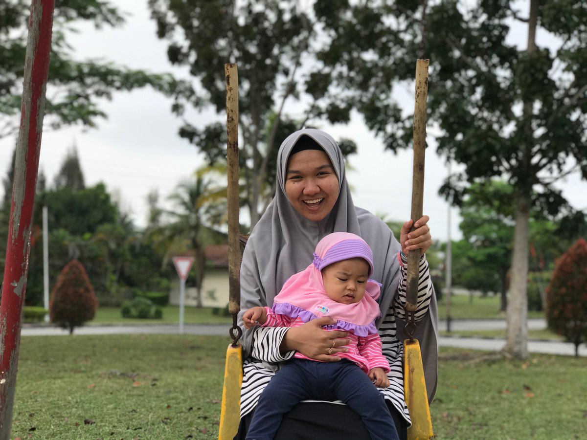 trignuriat94's tweet photo. Si gadis kecilku udah besar sekarang 🥺💞 https://t.co/d92SzN5Xpx
