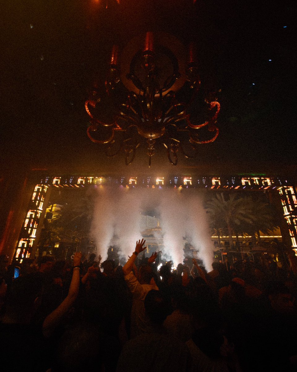 What a blessing to be back at the Wynn @xslasvegas Thank you to everyone who came out. 

A heartfelt thank you to the Wynn Resort for their generous donation of $1 million to support the relief efforts for Los Angeles wildlife. I love you Las Vegas ❤️