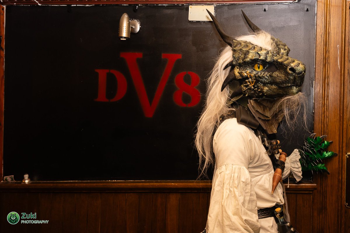 Pics from last weekend's fabulous #FNNY2025, held annually by <a href="/IrishFurries/">Irishfurries</a>! This year we raised €4050 for Madra!

Pics feature all our suiters, our fab furry DJs, our hosts, and <a href="/TenaciousTalon/">Righin</a> posing at our venue, #DV8Dublin!

See more at t.me/zukiphotography!