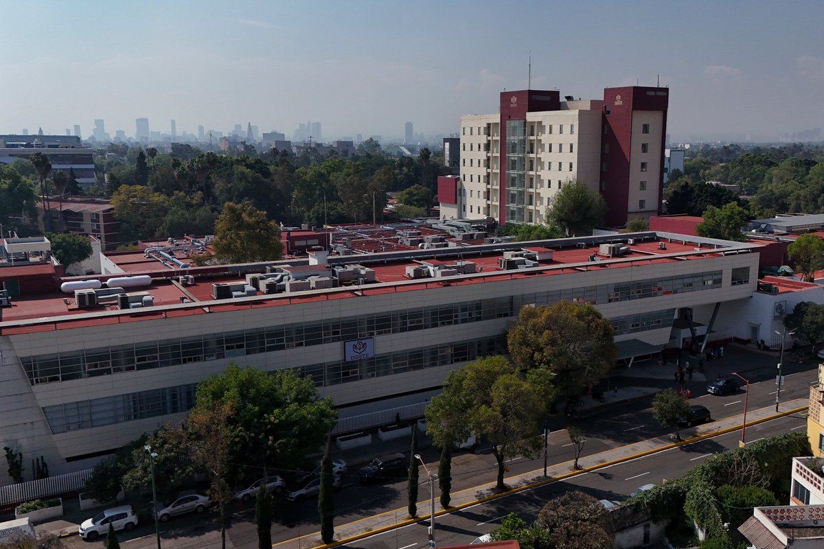 IsssteZona_Pte's tweet photo. Supervisa Martí Batres Hospital Regional “1° de Octubre”; se invirtieron 350 mdp en remodelación y equipamiento médico.

🔗https://t.co/uE24j2xiSE https://t.co/KpNfCPYhas