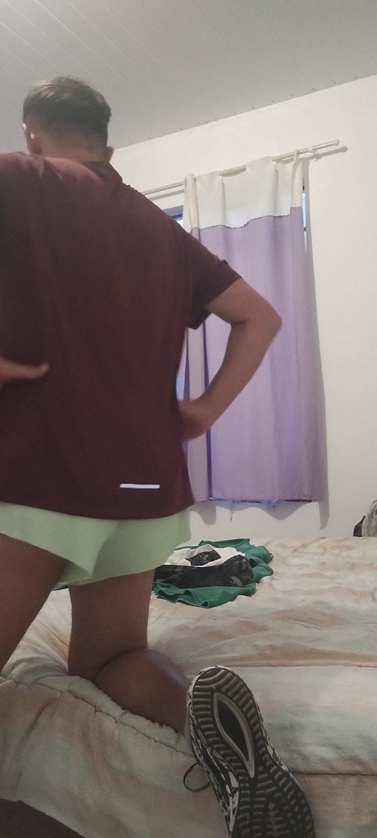 _splitshorts's tweet photo. Do you like split shorts?
🩲🩲🩲
Do you like running?
Running is good 💚💜
Follow @loucos_shorts 
#correrfazbem #splitshorts #corridaurbana #nikerunningshorts #pinhais #running #3KM
#ShortsNikeAeroSwift #NikeAeroSwift https://t.co/JNw1BvcOs8
