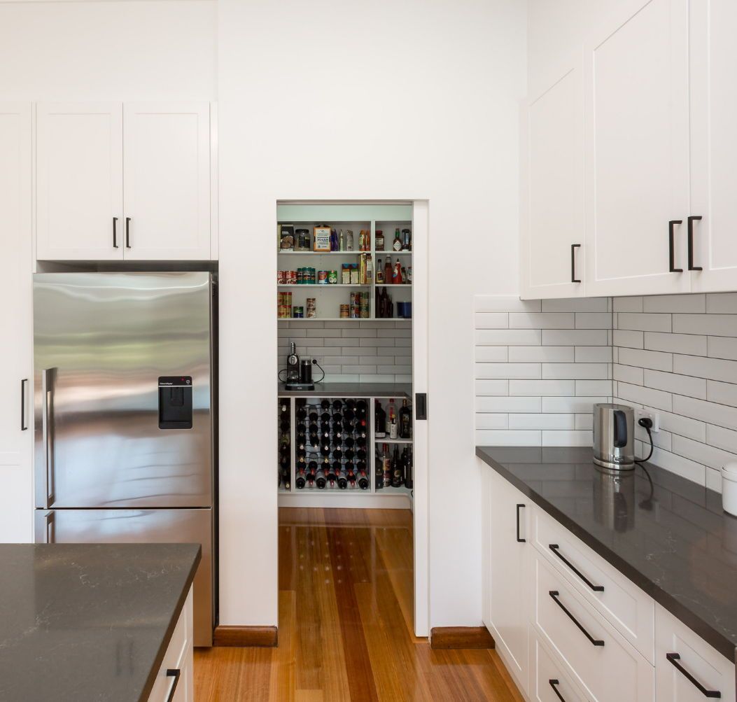 DuncanThompsonX's tweet photo. ✨ Transform your kitchen with a seamless blend of style and luxury! Step into a hidden haven with a stunning butler's pantry, complete with subway tiles, a sleek sink, and a wine rack. Elevate your home's elegance and functionality. 🏡🍷 #LuxuryLiving #HomeTransformation https://t.co/UlETbI4NnN