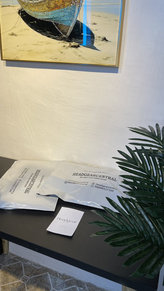 ✨Headgearcentral tweet media