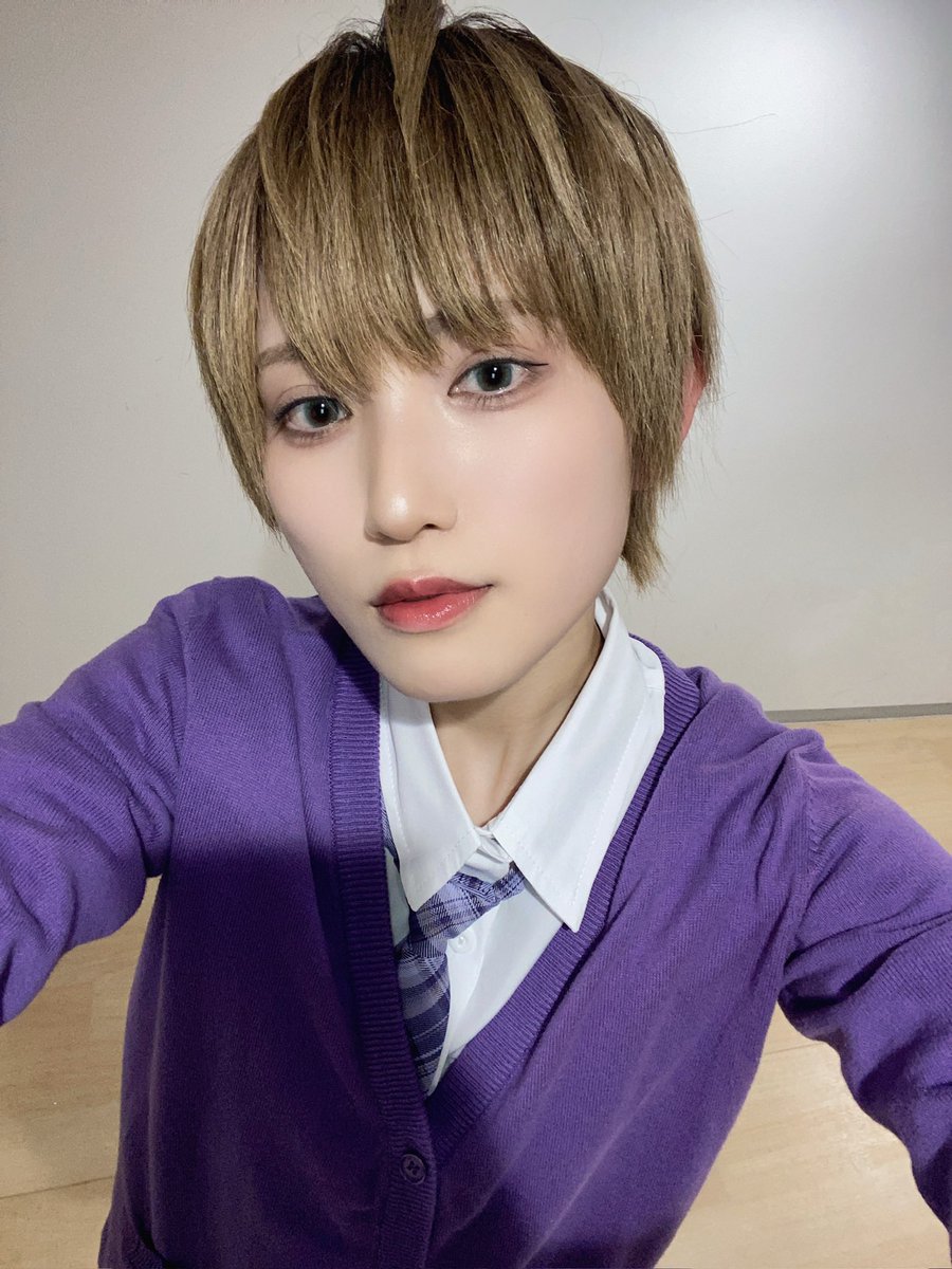 db_kenkyusei's tweet photo. おはよう #響玖 です🐈‍⬛！最後のポストです🐾

懐かしいと思って見返してた💤メイクも中身も成長できてる？3枚目は昔の俺真似して撮ってみた（＾_＾）

響玖として存在できたこと、君に出会えたこととっても幸せだったよ   たくさんの愛をありがとう🐈‍⬛❤︎
21日は沢山楽しもうね！！
#dreamBoat研究生 https://t.co/ppuZF4dZal