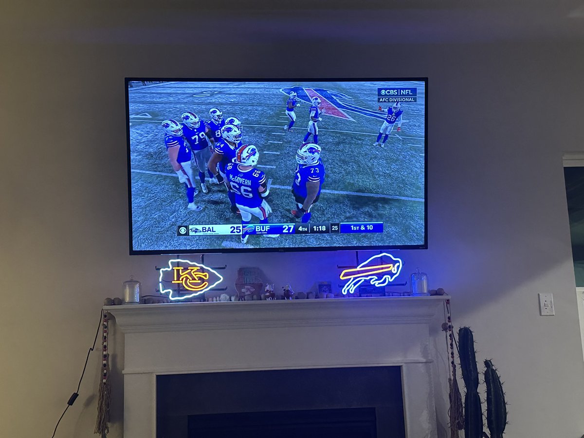 Trevor21703's tweet photo. My wife is from Buffalo, I’m from Kansas City. One of our teams is going to the Super Bowl! #billsmafia #ChiefsKingdom #AHouseDivided https://t.co/3VBVtMOaiI