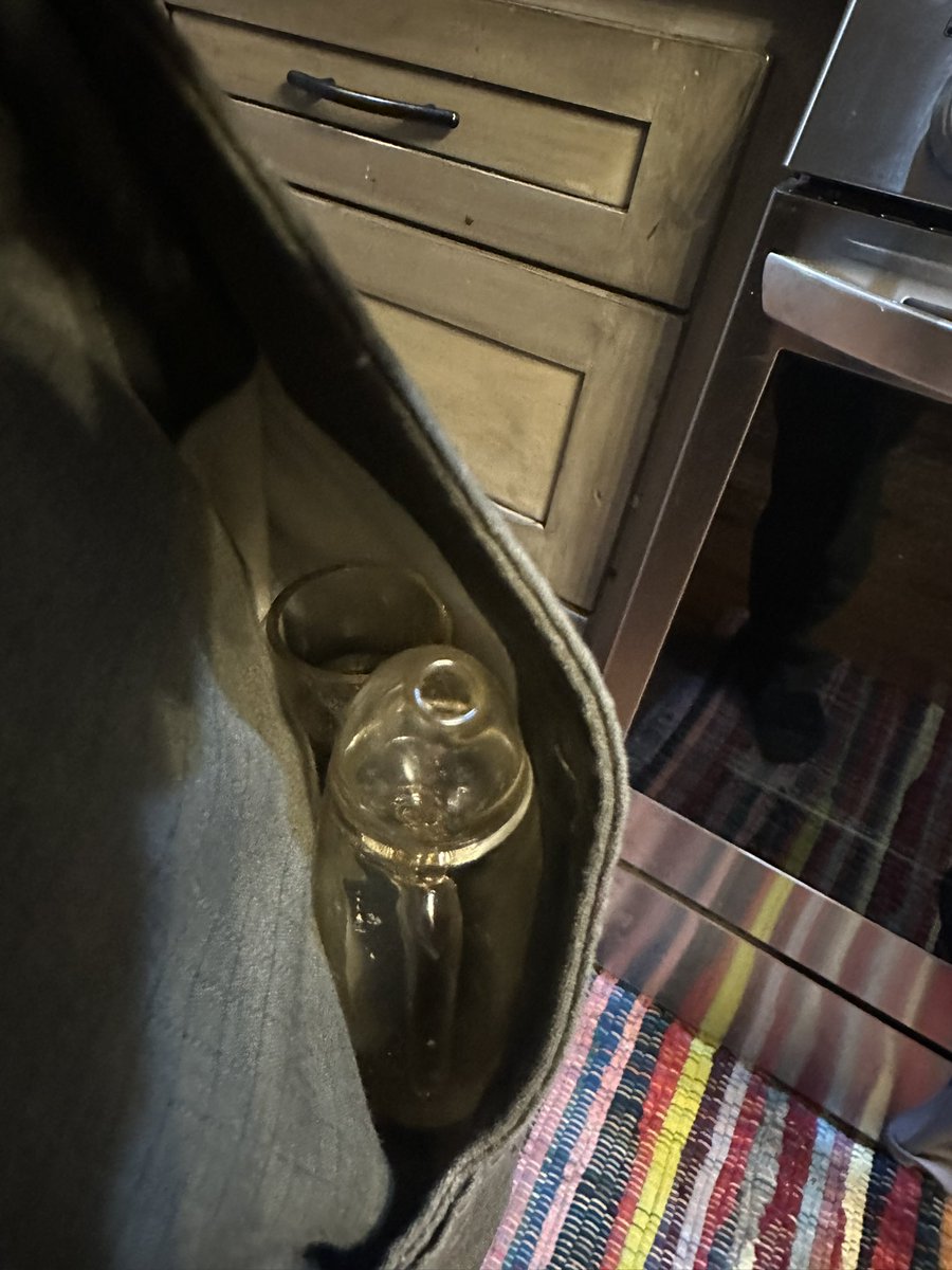 <a href="/Daaaavvviid420/">David Ramos</a> <a href="/Groovymac710/">Groovy Mac</a> <a href="/puffco/">Puffco</a> <a href="/DrDabber/">Dr.Dabber</a> pocket approved