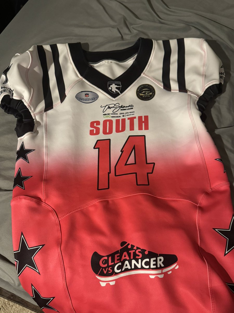 ToddClark_22's tweet photo. I will be wearing #14 and playing for the South team in the @CleatsV all-star game tomorrow @ 3pm at Federal Way, Memorial Stadium https://t.co/XSNDRXbqyD
