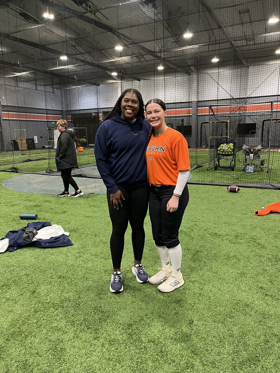 Best weekend spent with <a href="/AuburnSoftball/">Auburn Softball</a>. The coaches, players, and environment is amazing! Such a special place. Thank you to everyone who helped put the camp together and for all the great feedback. War Eagle! <a href="/KateMalveaux/">Kate Malveaux</a> <a href="/CoachMalveaux/">Chris Malveaux</a> <a href="/DJSanders37/">Doni Jeneé</a> <a href="/rykerzc/">Ryker Zane Chason</a> <a href="/Nationals_Coach/">Nationals 16U</a>