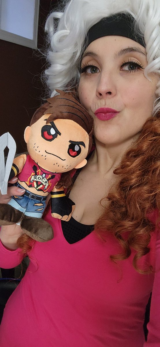 AngDawntreader's tweet photo. He arrived just in time for my birthday week! So I dressed to match on today's Twitch stream. 🥰  #xmen97 #croptopgambit #roguecosplay #twitchstreamer #artstreamer https://t.co/06jBfpILmv