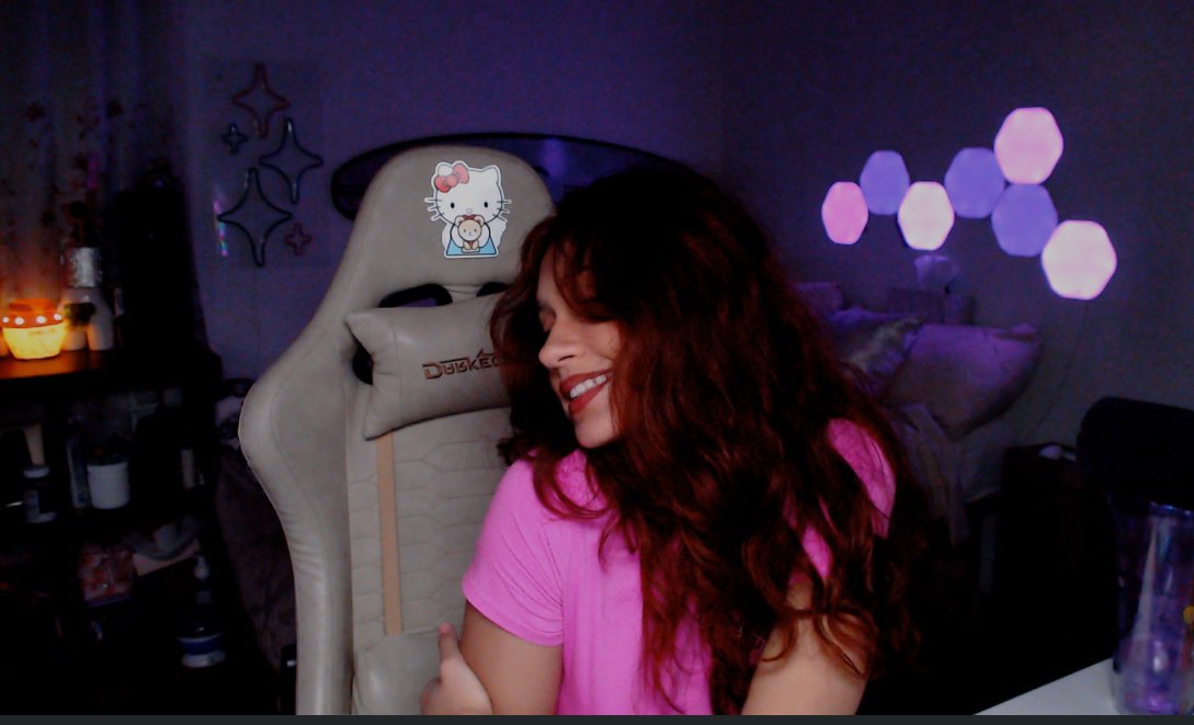 I AM STRIMMING AGAIN twitch.tv/kkvtana <3