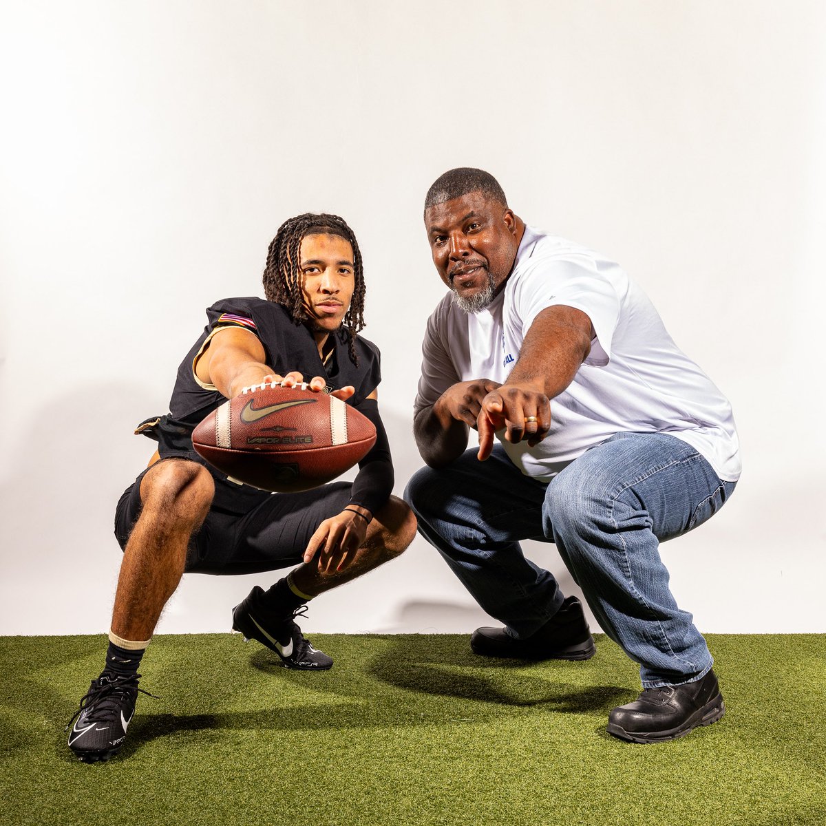 Thank you <a href="/ArmyWP_Football/">Army Football</a> for an amazing OV this past weekend, especially  to all the coaches for a great experience! <a href="/CoachJeffMonken/">Jeff Monken</a> <a href="/Coach_Worley/">Cody Worley</a> <a href="/CoachDannyV/">Danny Verpaele</a> <a href="/MikeViti/">Mike Viti</a>