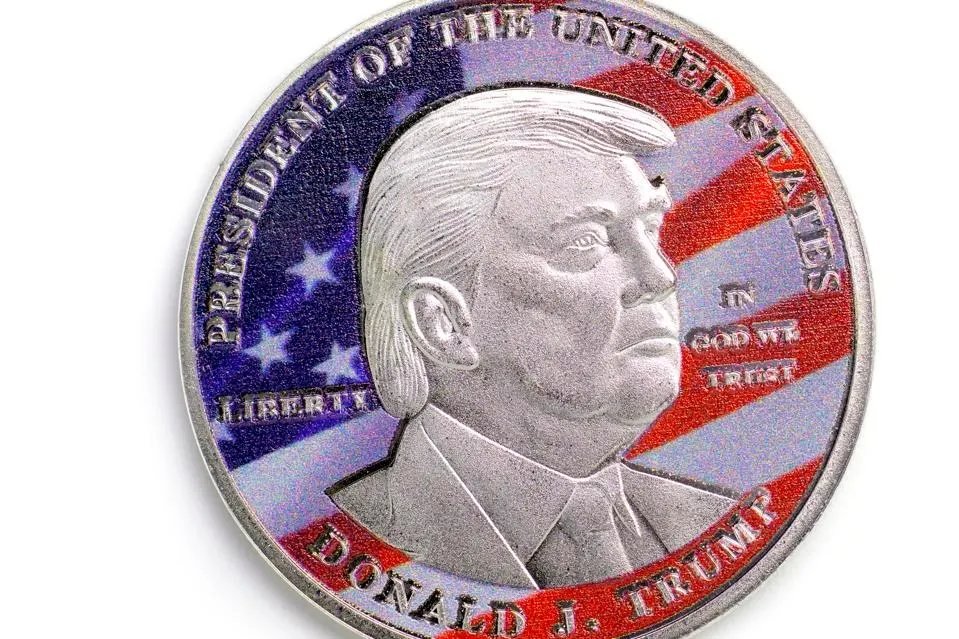 Cryptoviet84's tweet photo. Đồng meme Official Trump (TRUMP) đã lọt vào top 20 trong vòng chưa đầy 48 giờ. Tuy nhiên mức giá hiện tại loanh quanh khoảng $45 tụt từ đỉnh khoảng $75 https://t.co/P9QzeS84hd