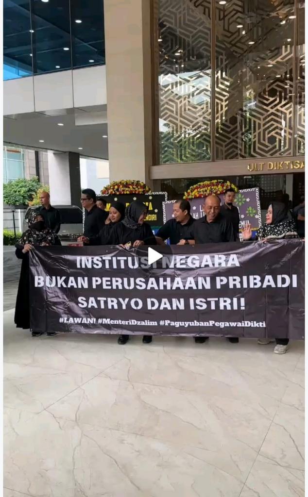 Iman Zanatul Haeri (@zanatul_91) on Twitter photo 