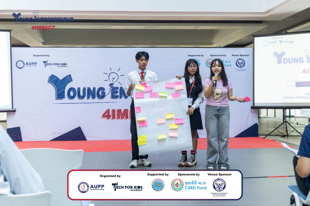 TechforKidsAcad's tweet image. [Young Entrepreneur 4Impact Launching Day] 🚀 Successful launch at AUPP! Students shined with creative ideas. Register now for the program: [bit.ly/YoungEntre4Imp…] #YoungEntrepreneur4Impact #Techforkidsacademy