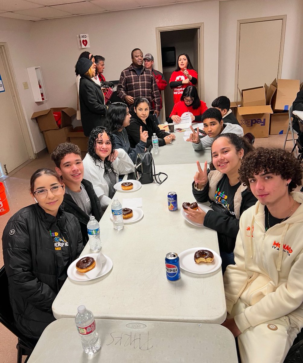 Martha Burrola (@marthaburrola) on Twitter photo When most teenagers sleep in on a cold Saturday morning, the OHS Global Leadership Academy students are up and serving their community. <a href="/BigRedBronchos/">Odessa High School</a> <a href="/BronchoNews/">OHS Broncho News</a> <a href="/ECISD_Bil_ESL/">ECISD Bilingual & ESL Department 🌎</a> <a href="/arredondo_annie/">Annie Arredondo</a> <a href="/AndresCama47243/">Andres Camargo Vargas</a> <a href="/hlimonMEd/">Hector Limon Jr.</a> <a href="/burrola_martha/">Martha Burrola</a> When most teenagers sleep in on a cold Saturday morning, the OHS Global Leadership Academy students are up and serving their community. <a href="/BigRedBronchos/">Odessa High School</a> <a href="/BronchoNews/">OHS Broncho News</a> <a href="/ECISD_Bil_ESL/">ECISD Bilingual & ESL Department 🌎</a> <a href="/arredondo_annie/">Annie Arredondo</a> <a href="/AndresCama47243/">Andres Camargo Vargas</a> <a href="/hlimonMEd/">Hector Limon Jr.</a> <a href="/burrola_martha/">Martha Burrola</a>