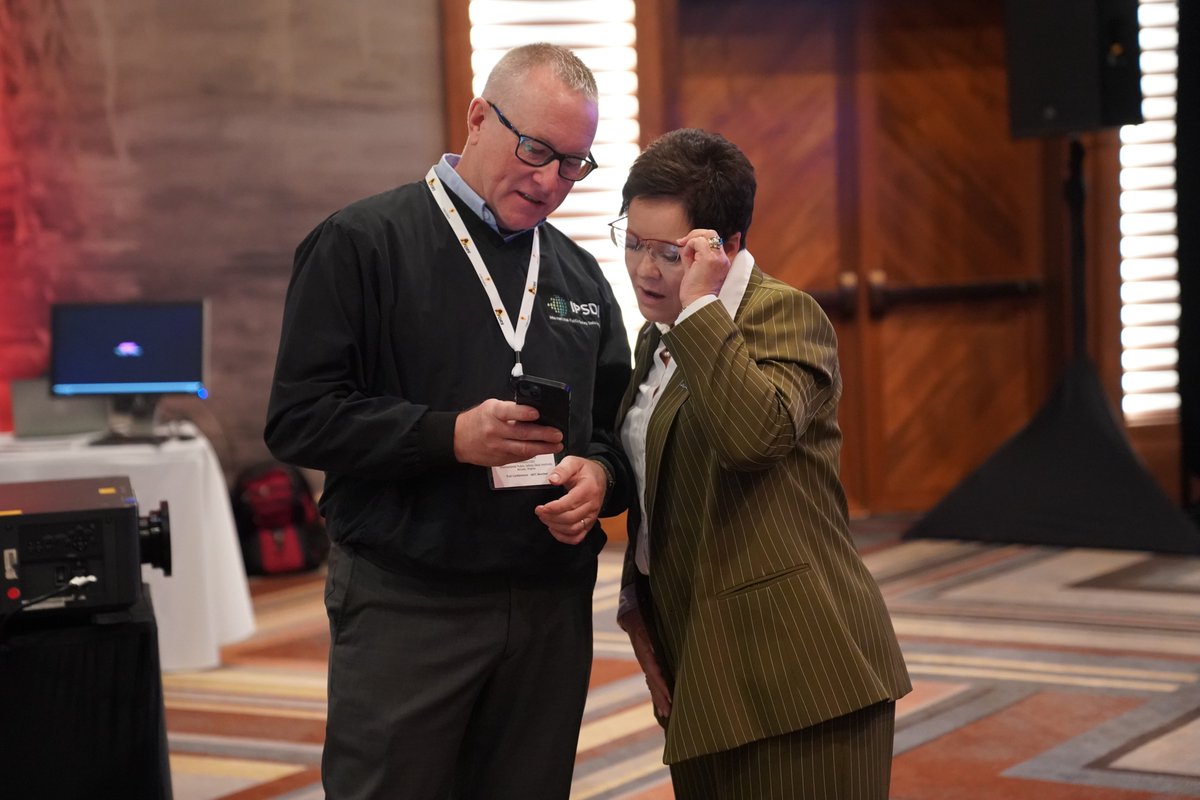 International Public Safety Data Institute (@theipsdi) on Twitter photo Thank you <a href="/DrLoriUSFA/">Dr. Lori Moore</a>, for your leadership as US Fire Administrator!
🚒 U.S. Fire Administrator's Summit
🌍World Fire Congress (56 nations!)
📊NERIS: Revolutionizing fire service data infrastructure
Your vision and dedication leave an indelible mark. 🙏 tinyurl.com/52pr9fds Thank you <a href="/DrLoriUSFA/">Dr. Lori Moore</a>, for your leadership as US Fire Administrator!
🚒 U.S. Fire Administrator's Summit
🌍World Fire Congress (56 nations!)
📊NERIS: Revolutionizing fire service data infrastructure
Your vision and dedication leave an indelible mark. 🙏 tinyurl.com/52pr9fds