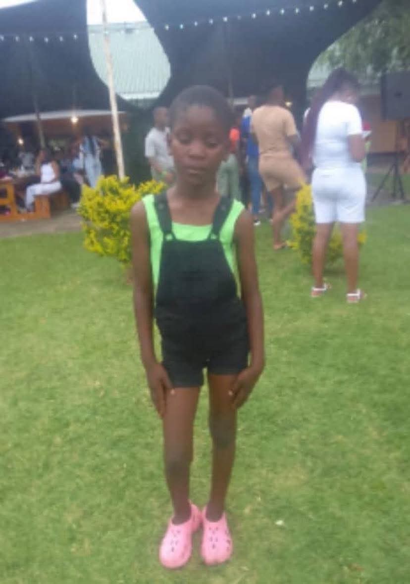 Missing child ‼️ 

Please help us find Yenzokuhle Dlamini. She went missing today. She is from Matsetsa. 

Please contact me at +26876391233 if you might have information. #rt