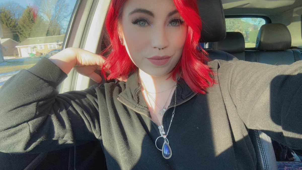 Cut my hair off 💇‍♀️