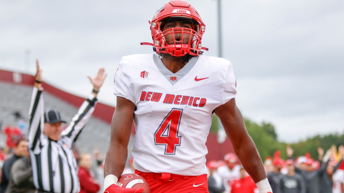 DJ Darling (@devarddarlingjr) on Twitter photo After a great call with <a href="/Coach_Eck/">Jason Eck</a> I am blessed to say that I have received my second d1 offer from New Mexico!! #AGTG #GoLobos
<a href="/TFordFSP/">Tracy Ford</a> <a href="/RFordFSP/">Reggie Ford</a> <a href="/D_Darl53/">Devard Darling</a> <a href="/dreeves44/">Coach Reeves</a> <a href="/BrandonHuffman/">Brandon Huffman</a> After a great call with <a href="/Coach_Eck/">Jason Eck</a> I am blessed to say that I have received my second d1 offer from New Mexico!! #AGTG #GoLobos
<a href="/TFordFSP/">Tracy Ford</a> <a href="/RFordFSP/">Reggie Ford</a> <a href="/D_Darl53/">Devard Darling</a> <a href="/dreeves44/">Coach Reeves</a> <a href="/BrandonHuffman/">Brandon Huffman</a>