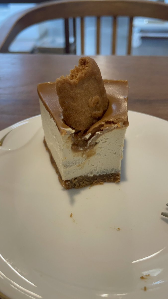 f_takco's tweet photo. ตอนนี้คือแบบ หาของหวานเยียวยาใจมาก 
ชีวิตมันหน่วงๆ 

#cafehopping #hatyai #cafehatyai #hatyai https://t.co/avmp6wfRBN