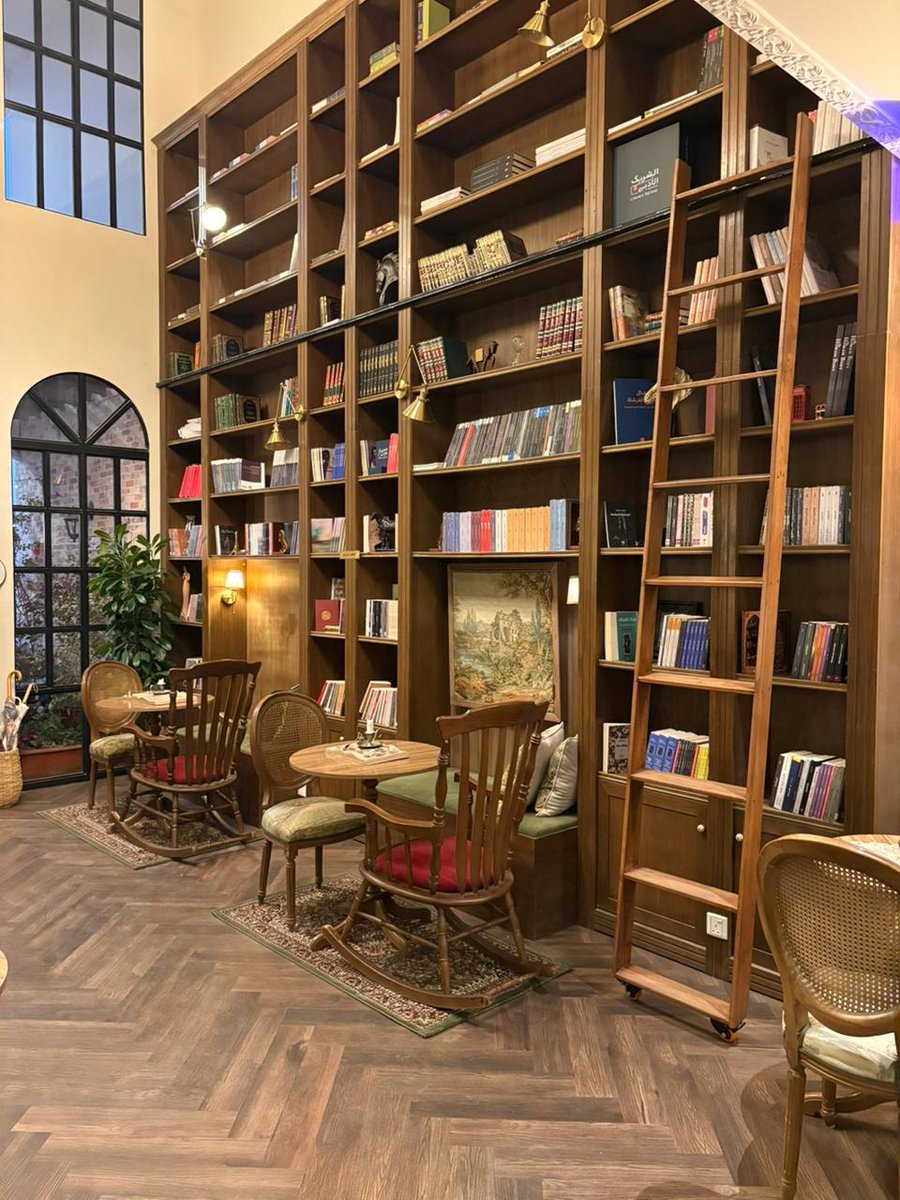 صباح الخير 🌷🤎