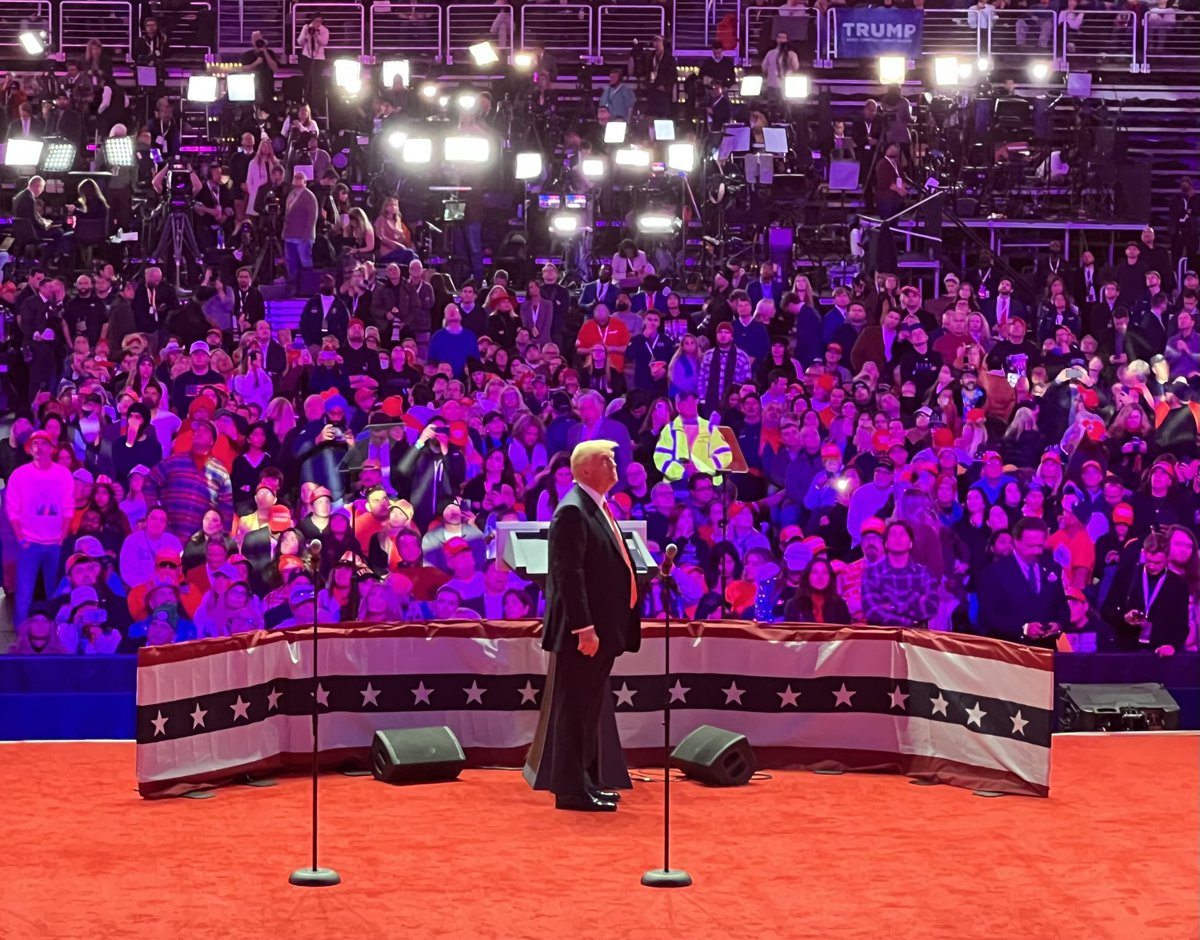 Christiane Jacke tweet media