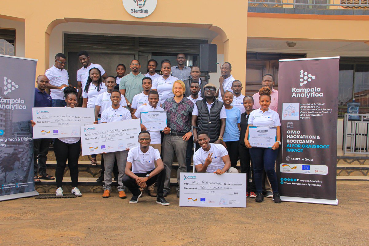 🌟 Last week, we hosted an incredible Civic Hackathon &amp; Bootcamp, bringing together bright minds to learn, prototype, and showcase innovative solutions. 

Here's a quick recap of the event! 🧵👇

#AI #AIforCSOs #CivicHackathon #CivicInnovation