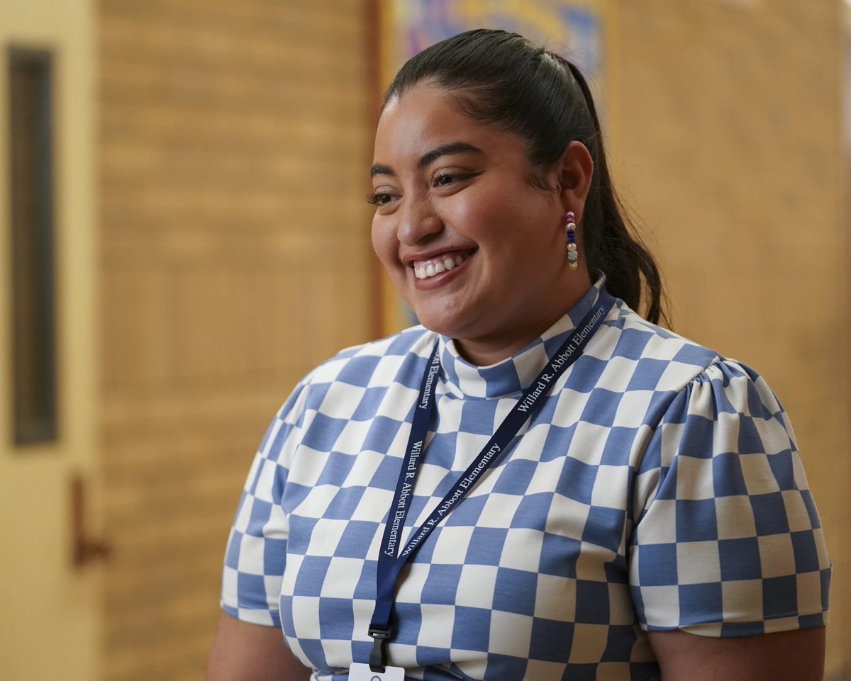 sarsaraaaaah's tweet photo. keyla monterroso mejia, the comedic scene stealer you are https://t.co/a7zWcWm0kj