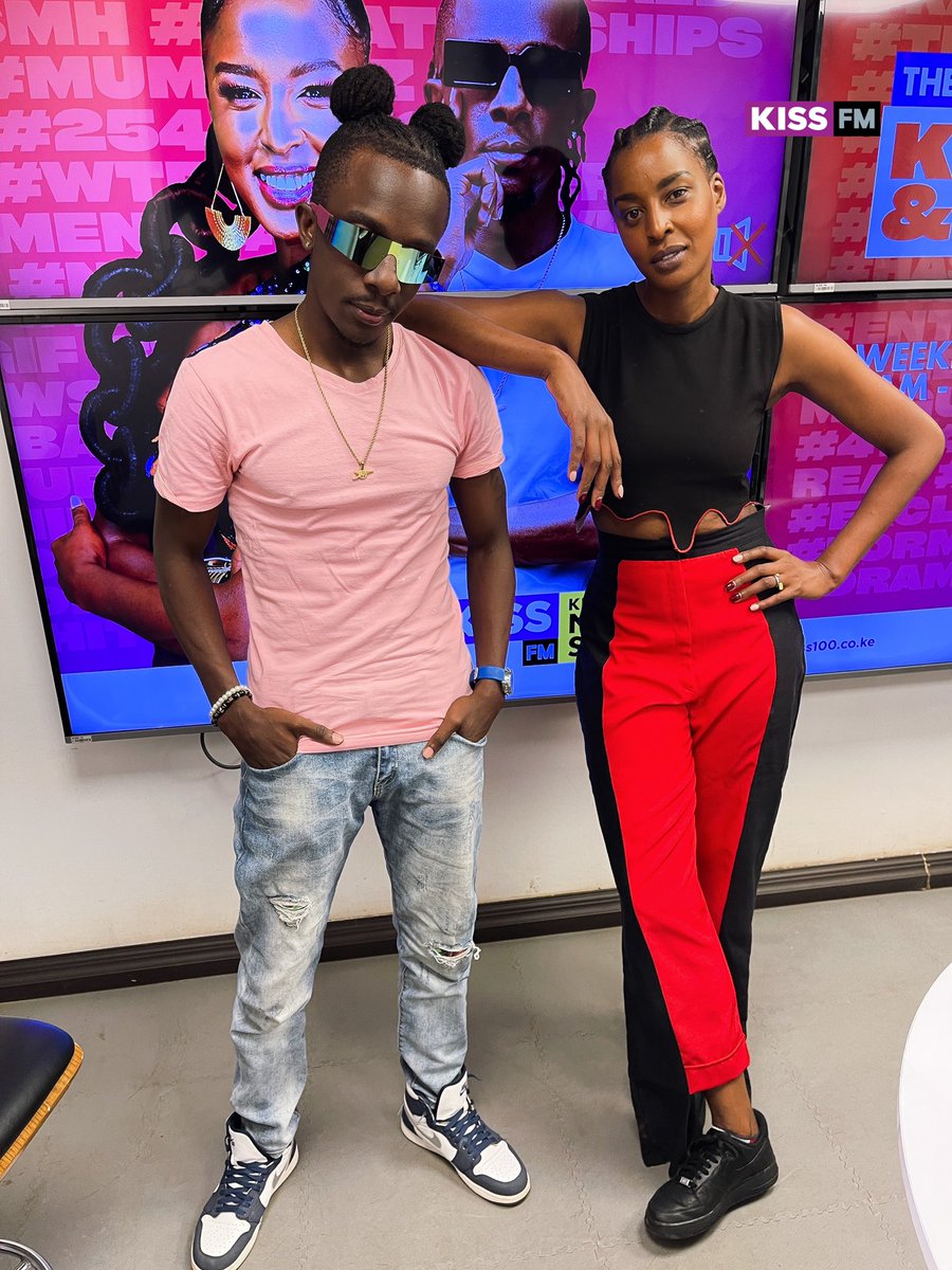 Kickstart your week with all the good vibes brought to you by #TheMorningKiss ⭐️ 

How you feeling this morning ? ☀️

#KwamboxandKerry