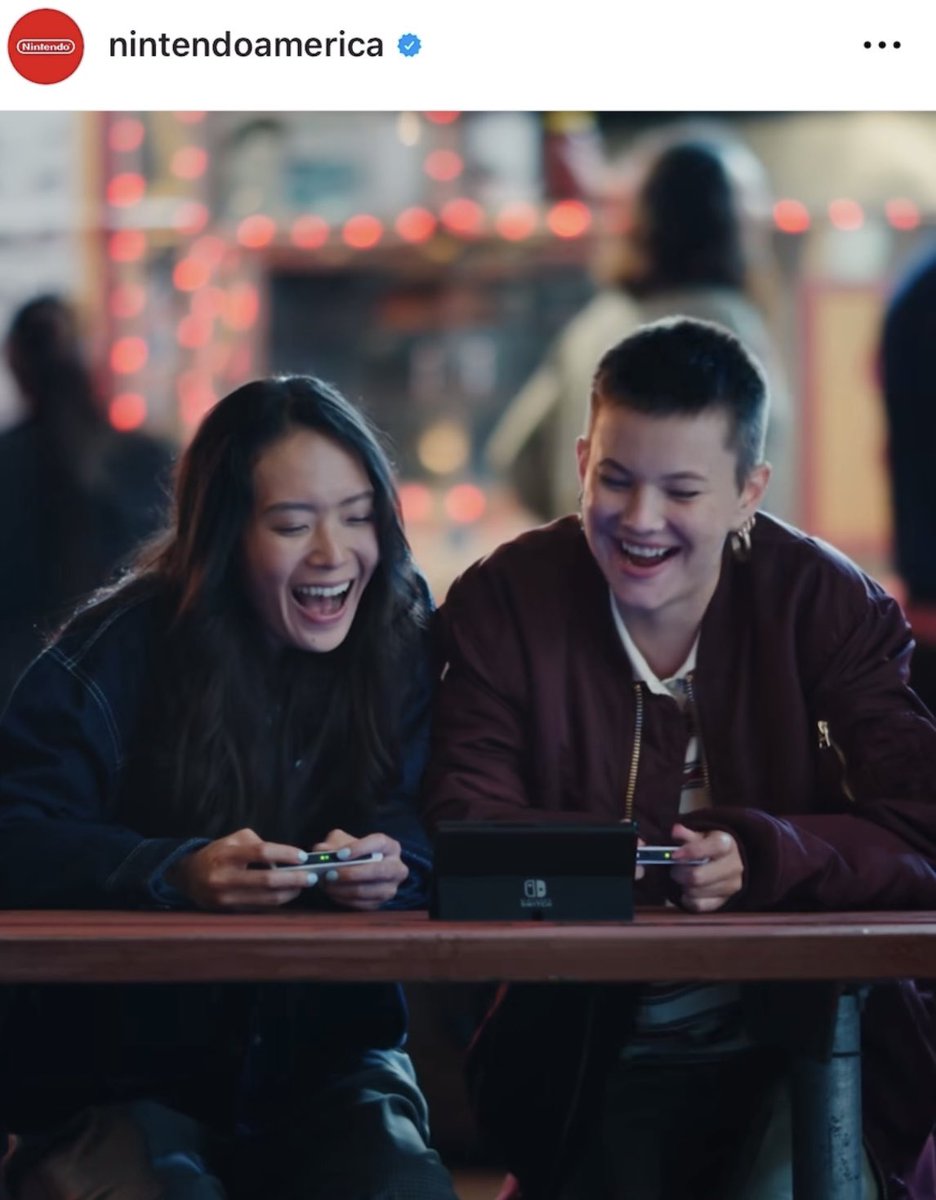 Nintendo SWITCH のCMが公開さています✨

Nintendo America の公式Instagramで日本からでもご覧いただけます。
実際にマリオカートで対戦しながらCMの撮影してました！楽しかったです♪