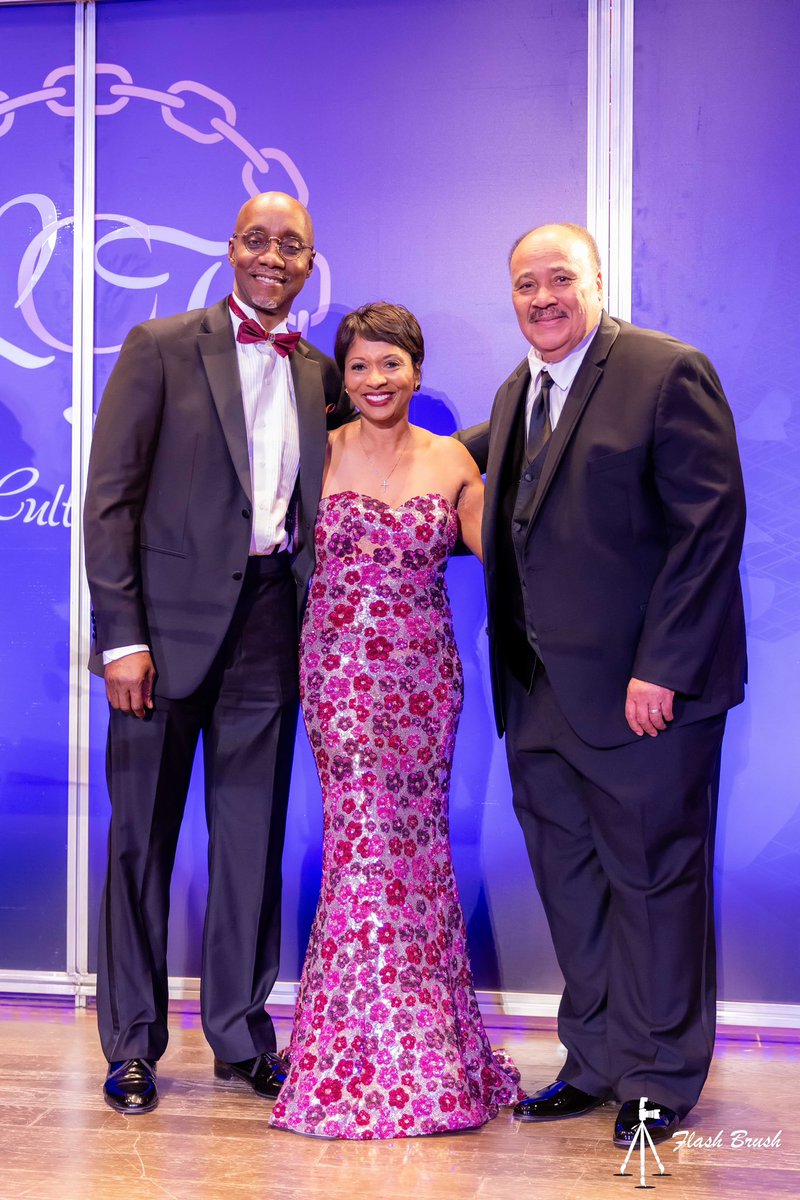 Angelia Pelham tweet media