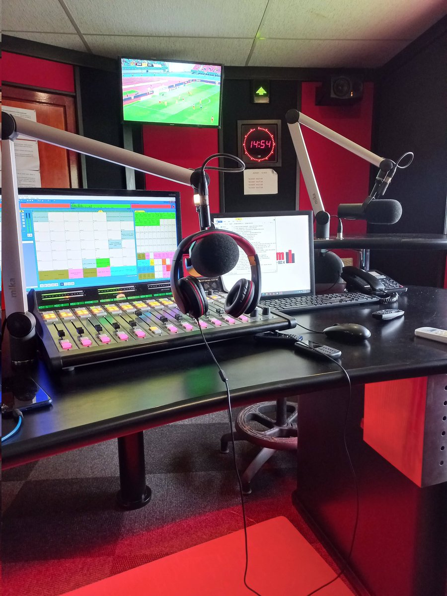 Vhembefmreload's tweet photo. #Vhuragane360
06H00 - 10H00
#MasterV na #LekxieMashapha
📱079 886 7727
https://t.co/QkXEVREUyr https://t.co/lymHiaBs8h