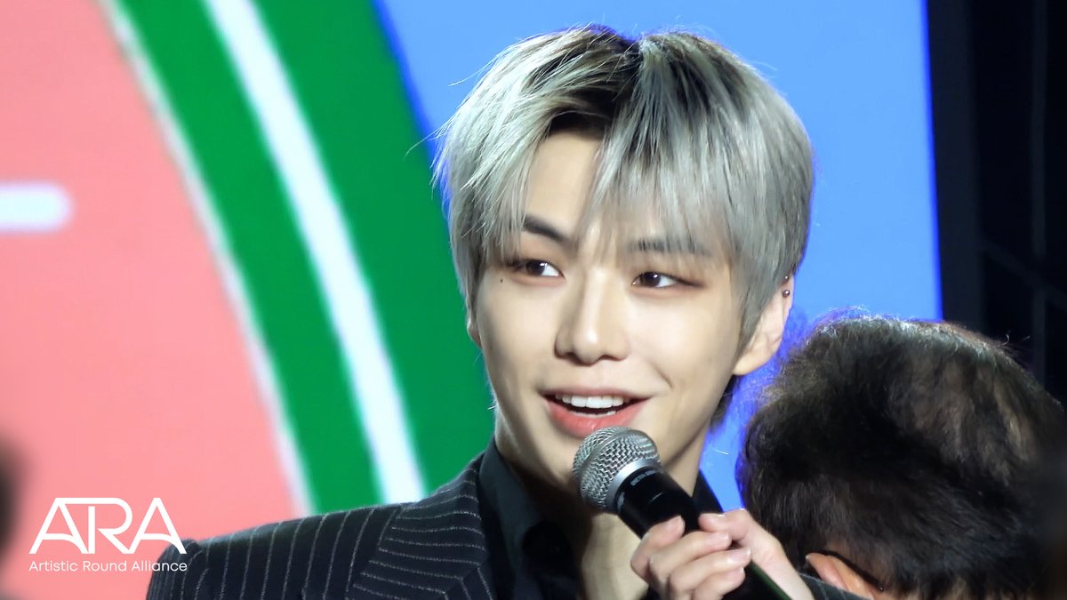 [🎥] 강다니엘(KANGDANIEL) - 2025 Taoyuan New Year's Eve Concert

youtu.be/RnSqc8iv9cE

#강다니엘 #KANGDANIEL 
#2025桃園跨年演唱會