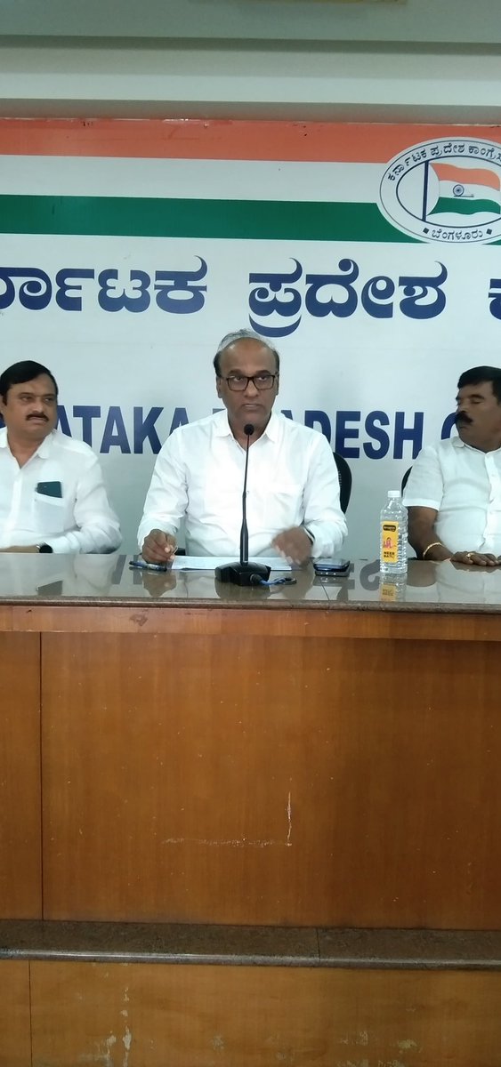 Abdul Wajid (@awajid33) on Twitter photo Held North District Congress committee office bearers meeting in KPCC and later met Sri GC CHANDERSHEKAR MP and working President KPCC #DCCNORTH <a href="/kcvenugopalmp/">K C Venugopal</a> <a href="/rssurjewala/">Randeep Singh Surjewala</a> <a href="/KPCCPresident/">D K Shivakumar, President, KPCC</a> <a href="/DKSureshINC/">DK Suresh</a> <a href="/gcchandru1971/">Chandrashekar Gc</a> Held North District Congress committee office bearers meeting in KPCC and later met Sri GC CHANDERSHEKAR MP and working President KPCC #DCCNORTH <a href="/kcvenugopalmp/">K C Venugopal</a> <a href="/rssurjewala/">Randeep Singh Surjewala</a> <a href="/KPCCPresident/">D K Shivakumar, President, KPCC</a> <a href="/DKSureshINC/">DK Suresh</a> <a href="/gcchandru1971/">Chandrashekar Gc</a>