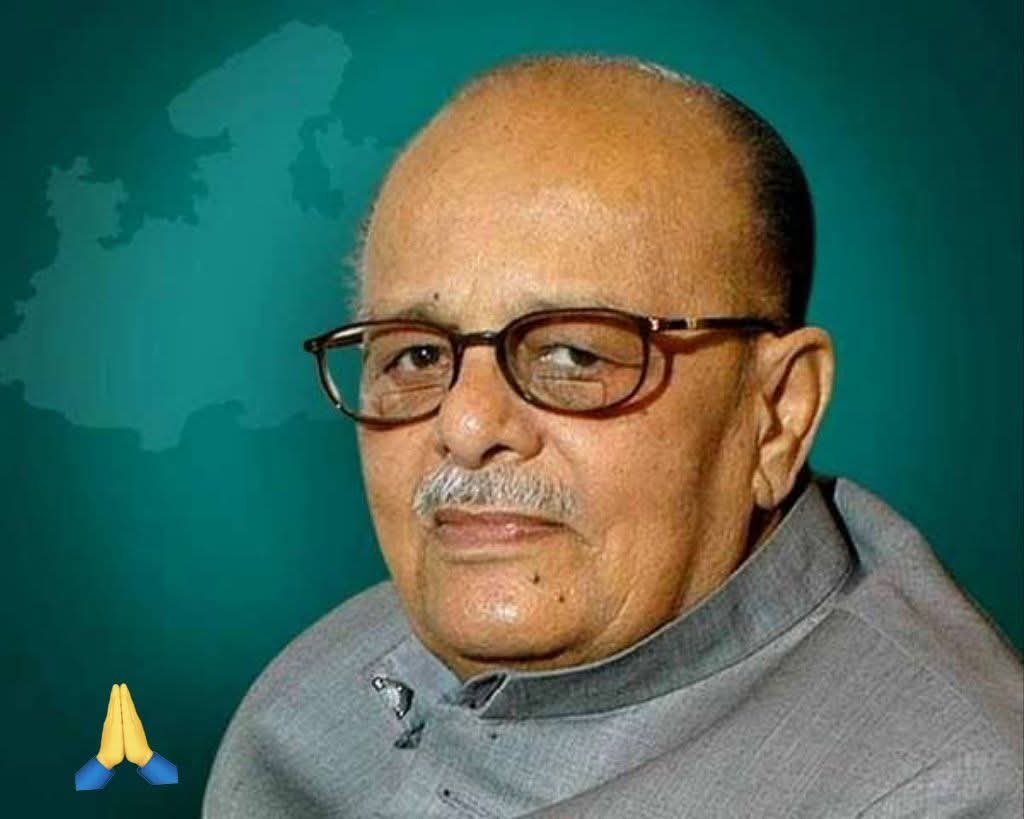 पिछड़े वर्ग के हितेषी 05/04/2006 को तत्कालीन केंद्रीय मानव संसाधन विकास मंत्री #अर्जुन_सिंह जी ने केंद्र सरकार के शिक्षा संस्थानों नमें 27% ओबीसी आरक्षण लागू करके लाखों ओबीसी की दुनिया बदल दी। नमन गुणगान करना है तो उनका कीजिए जागो #OBC जागो।
#देश_मांगे_जाति_जनगणना