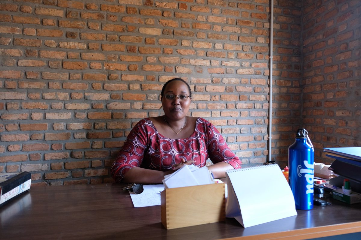 Wochenstart in Burundi!
---
Beginning of the week in Burundi!

#burundikids #burundi #fondationstamm #children #education #childrenseducation #weltweitwichtig