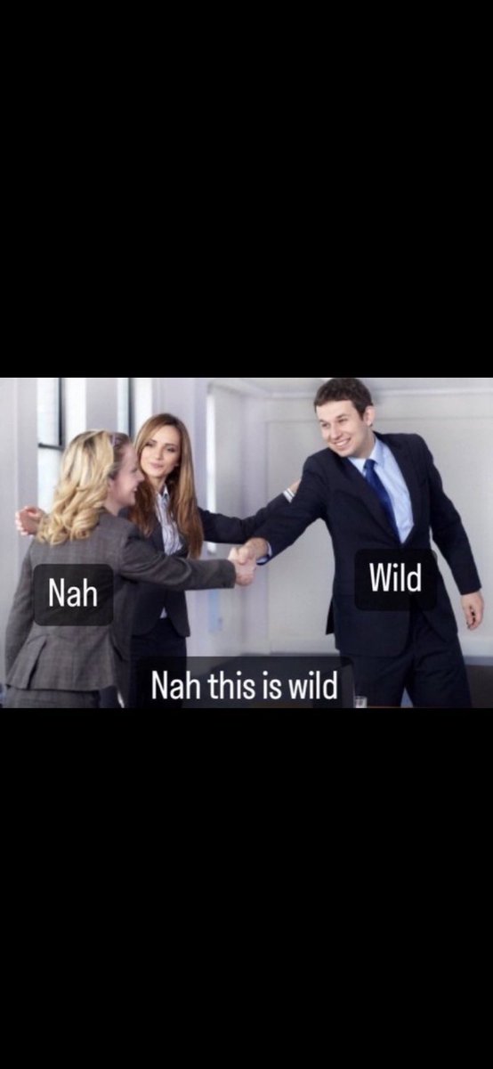 Andrevious tweet media