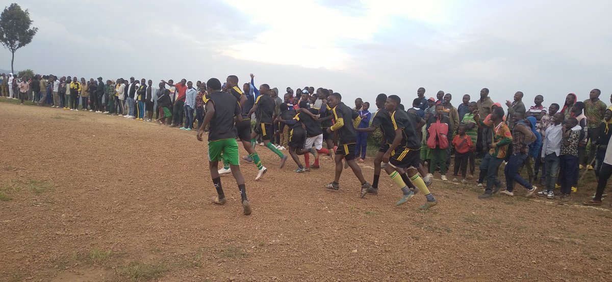 Ndasinziriye1's tweet photo. Uko imikino yagenze hose muri @GicumbiDistrict mu marushanwa  #UKC2025
#Abakobwa#
#Muko 0-1 #Rutare 
#RUSHAKI  0-0 #CYUMBA (PENALTY 2-0)
#Giti 2 -0 #Rwamiko
 #Shangasha (Pen) 4 - 2 #Ruvune 
#Bwisige 6 - 0 #Byumba
#Nyankenke yateye forfait 3 - 0: #Miyove 

@gahundemaurice https://t.co/Qww7L2pmhq