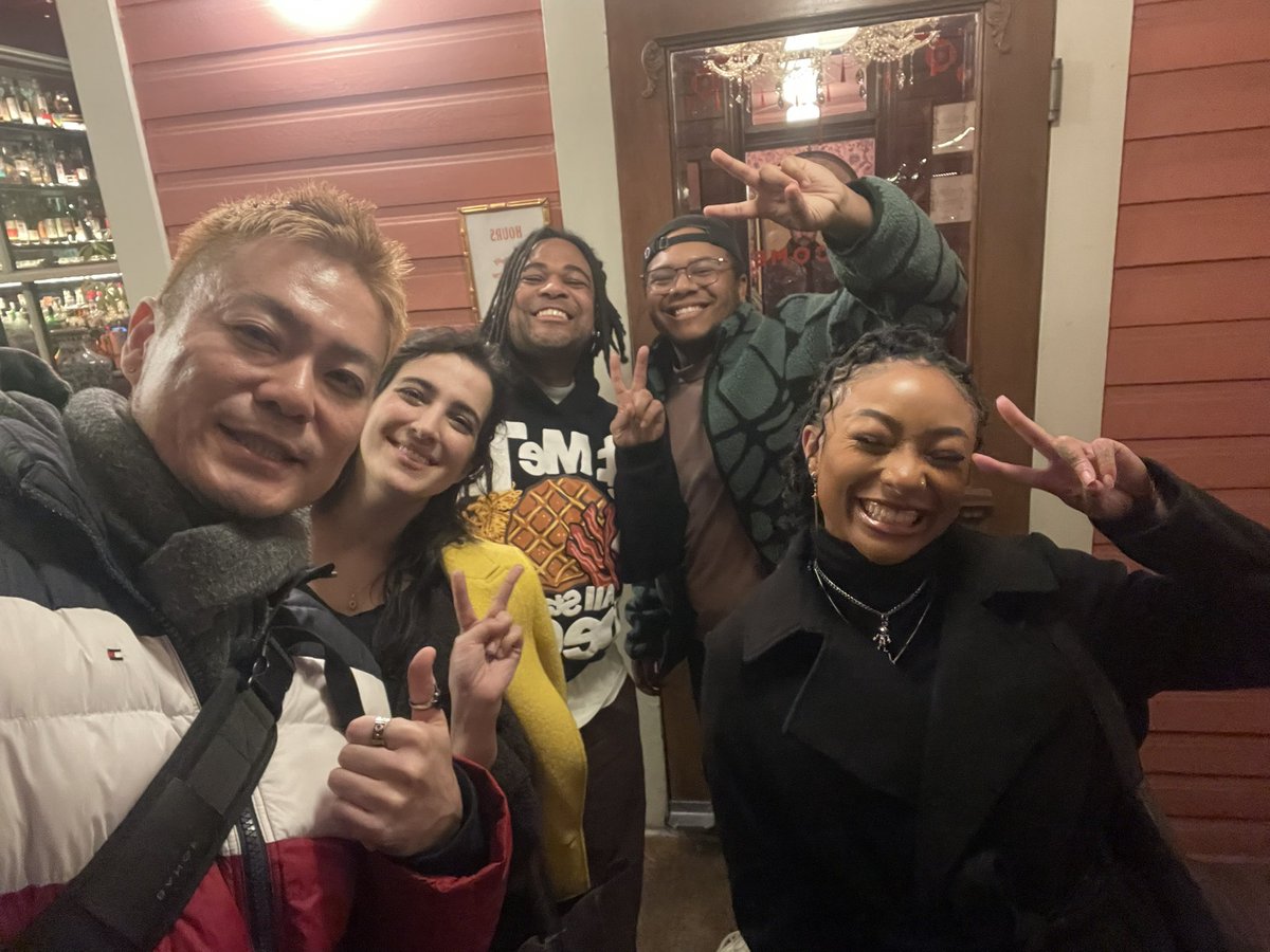 And guess what? I got hang out with the coolest voice actors/actress! Thank you for the lovely dinner guys! It was so nice meeting everyone!

<a href="/childishgamzeno/">zeno: tomoro tenma 💜🥁👓</a> 
<a href="/SimplyAllegra/">Allegra Clark</a> 
<a href="/AJBecklesVO/">AJ Beckles</a> 
<a href="/_larxene/">LEX 🔜 WORKING</a>