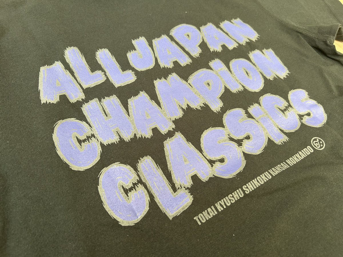 hokkaido_cc2025's tweet image. チャンピオンクラシックTシャツが本日着弾しました！北海道の担当カラーは紫💜
めちゃくちゃカッコイイTシャツをどうもありがとうございました🙇‍♀️

#AJCC 
#HCC2025 
#evilwire