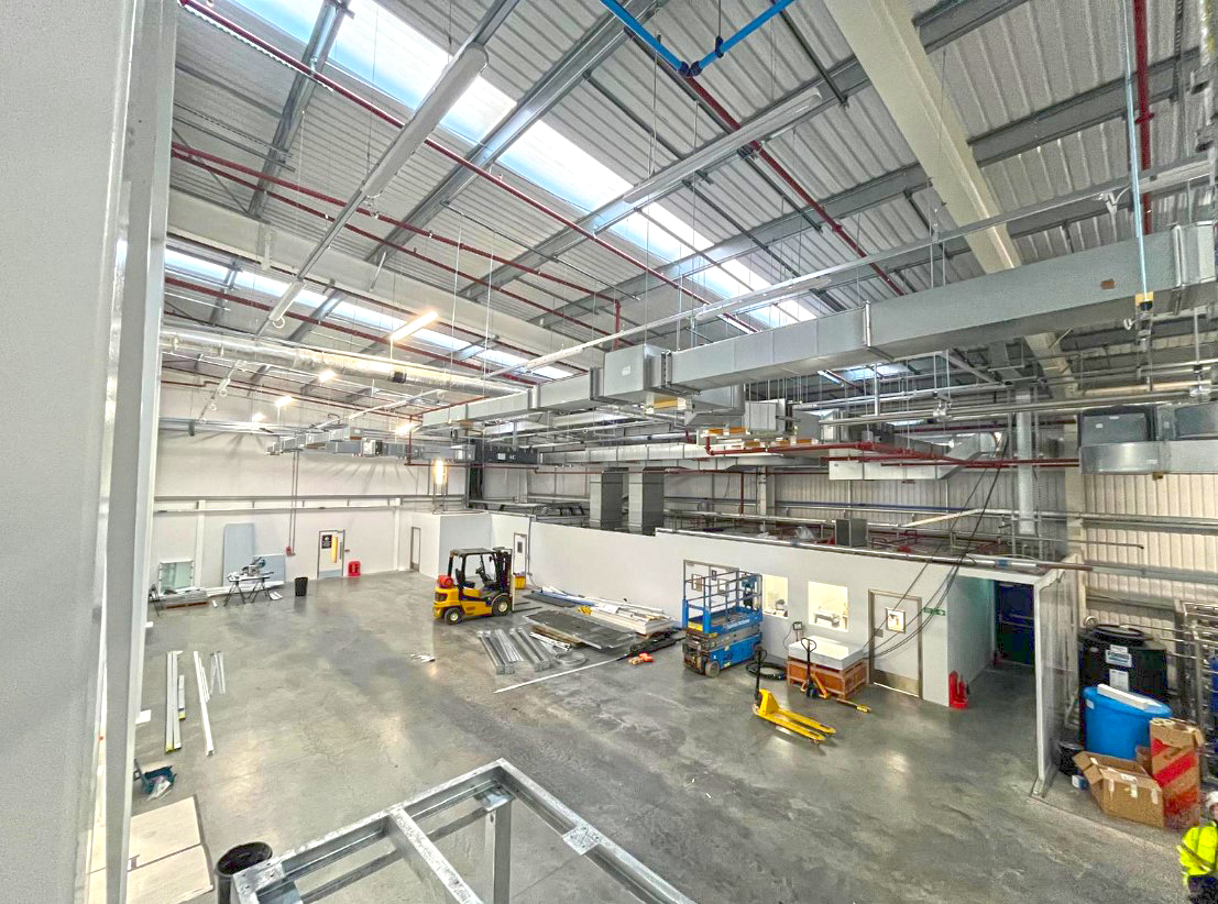 GuardtechClean's tweet image. 🚨PROJECT UPDATE ALERT!🚨
 
Things are taking shape quite beautifully up in the North East!
 
775sqm of glorious Grade B, C &amp;amp; D controlled environment
 
Stay tuned for the finished product! 

👀☺️👀☺️
 
#guardtechroup ⬡⬢⬡⬢⬡⬢
#cleanroomsolutions