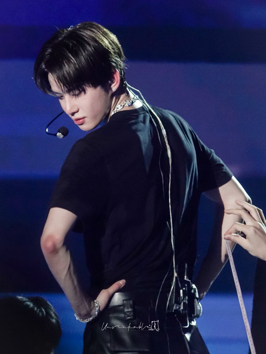 Designer
250119 THE MOMENTUM
#정우 #JUNGWOO  
#NCT127
#NCT127_NEOCITY_THE_MOMENTUM